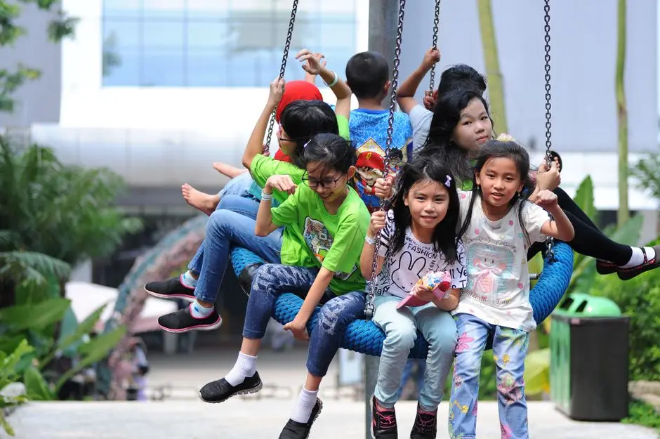 Community at RUNWAL RAAYA, Worli Naka, Mumbai