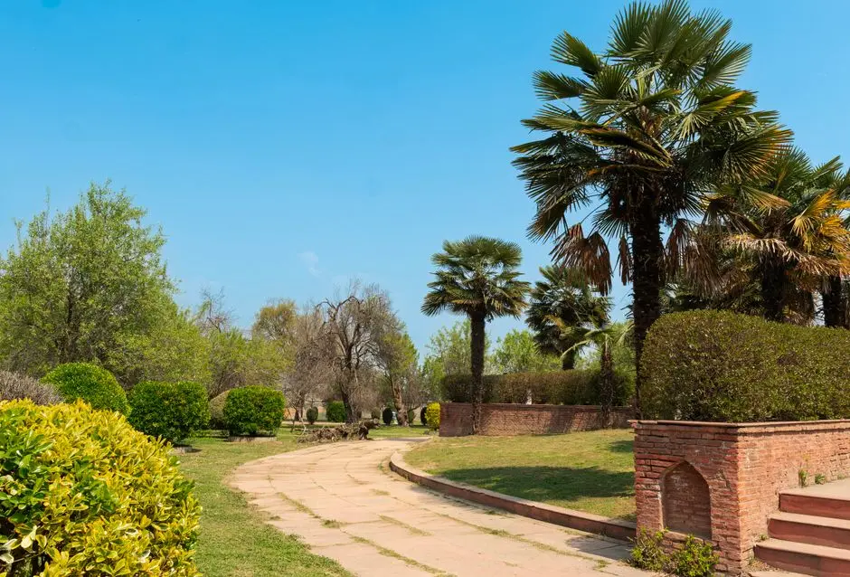 Greens & Outdoors at RUNWAL SOUTH MUMBAI, Breach Candy, Mumbai
